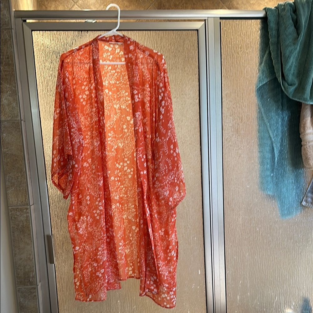 Lush Red Floral Kimono Top